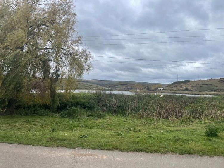 Teren intravilan 1.608 mp Martinesti lac in fata - 3