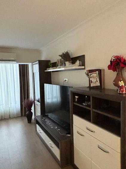 Apartament de vanzare - 1