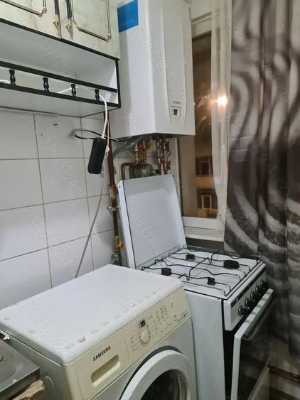 Inchiriez 1 camera dintr-un apartament cu doua camere semidecomandat - 4