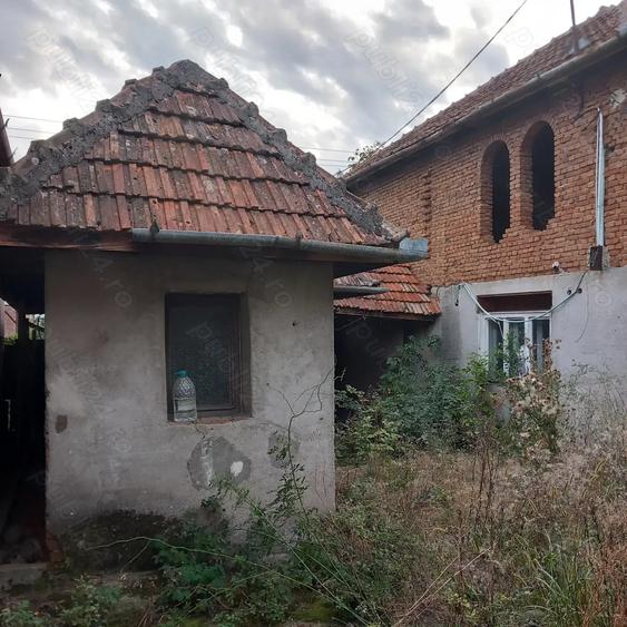 Casa de vanzare la Sebis judet arad - 2
