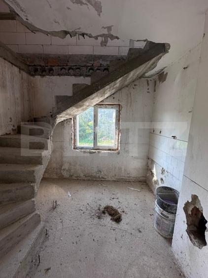 Casa cu potential deosebit, 172 m? utili, teren 500 m?, sat Buza - 8