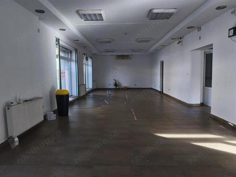 Spatiu Comercial Semicentral 430 m2 Parcare Trafic Intens Vad Comercial Bun - 9