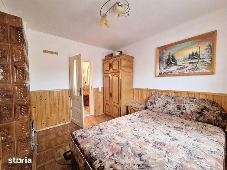 Casa din caramida ?i teren generos, comuna Dobreni - 5