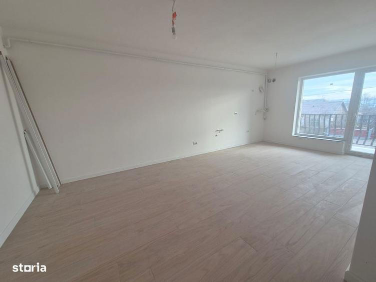 Apartament 2 camere Lisaura de vanzare - 2