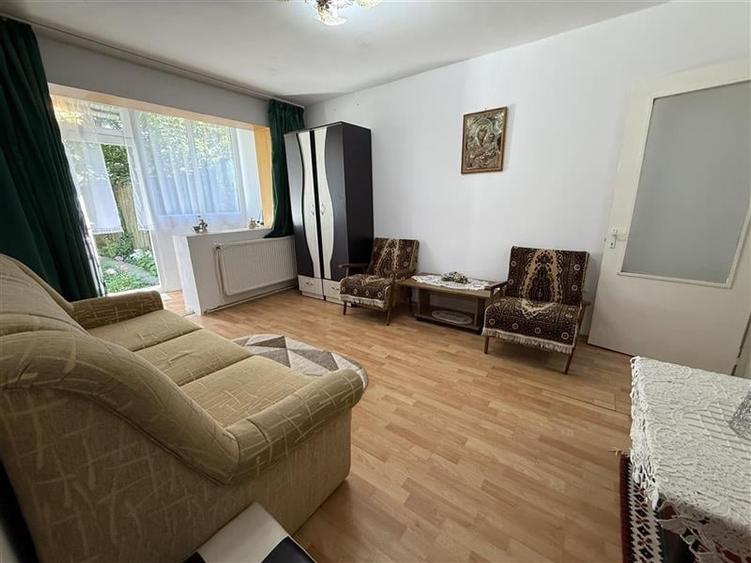 Miron Costin - zona Zimbru - apartament + teren proprietate - 2