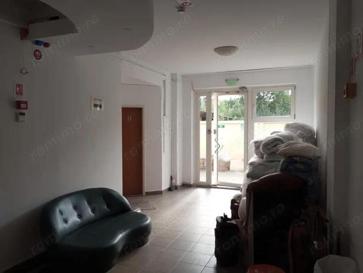 Pensiune de vanzare cu 15 camere cu baie proprie, suprafata utila 550 mp - 9