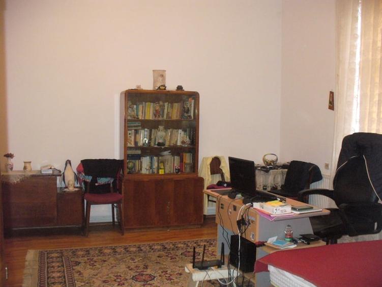 Apartament la casa zona centrala - 3