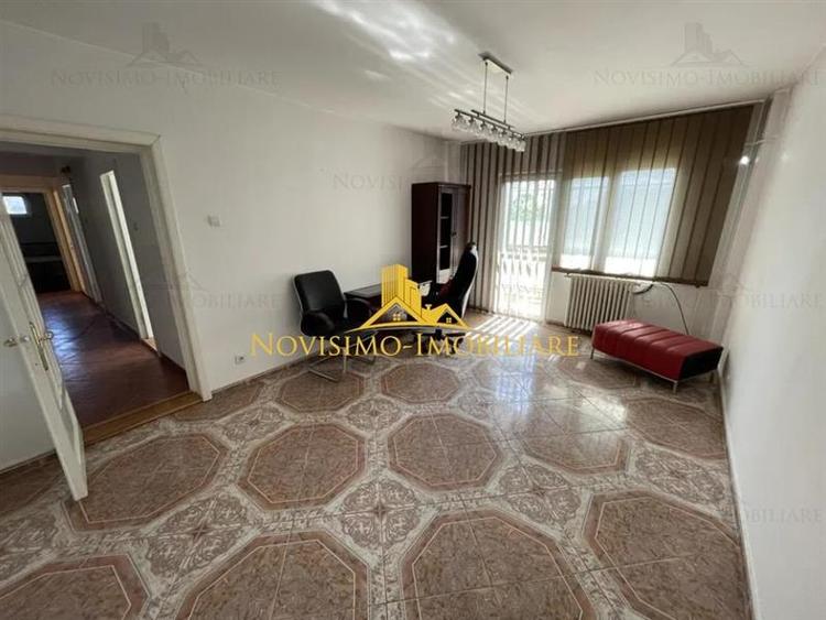 NOVISIMO-IMOBILIARE: AP. CU 4 CAM. IN ZONA DEMOCRATIEI - 1