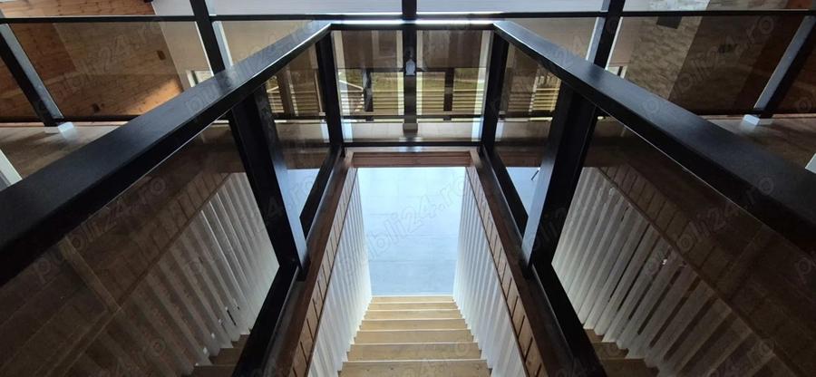 Vila de vanzare la Toplita - 8