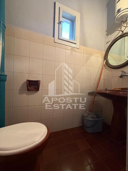 Apartament cu 2 camere,situat la un parter foarte inalt, zona Iosefin - 6