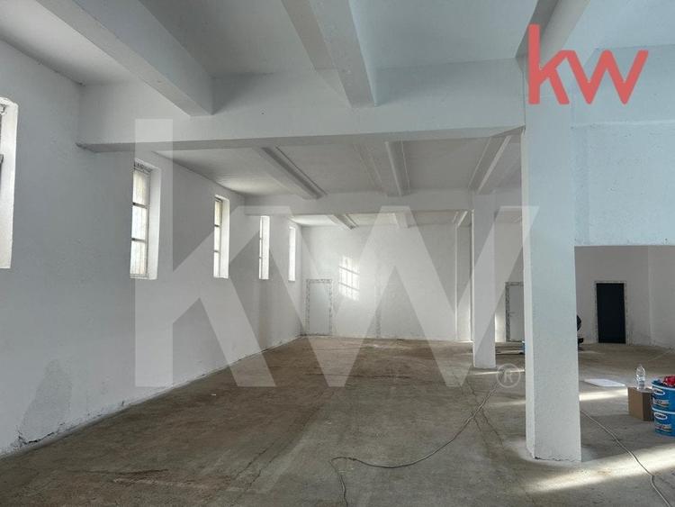 Hala parter si etaj de vanzare sau de inchiriat - 10