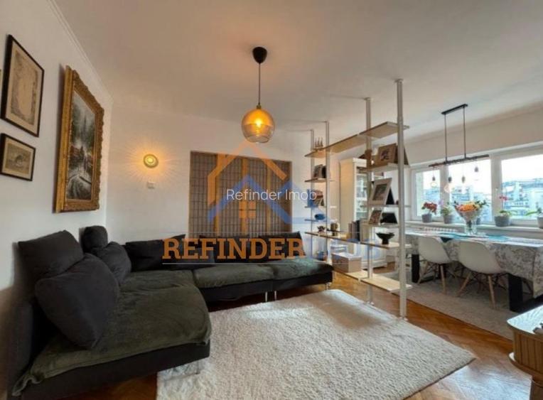 Vanzare Penthouse cu 5 camere, zona centrala Vanzare Penthouse cu 5 camere, zona centrala