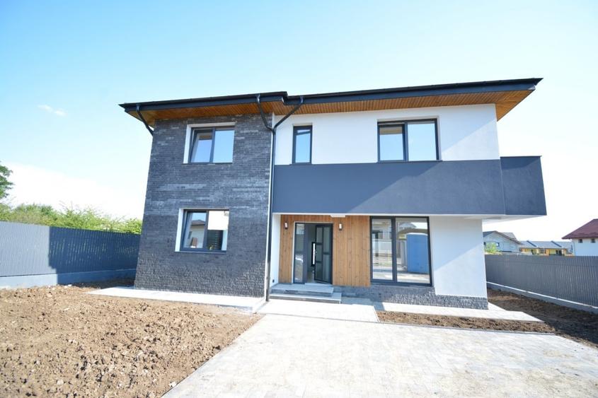 Casa individuala cu beci, 3 bai, 644mp teren. zona Popas Pacurari - 1