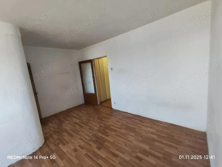 Garsoniera 200m metrou GORJULUI [necesita renovare] - 5