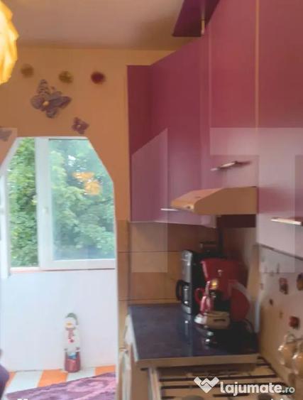 Apartament cu 2 camere, decomandat, complet mobilat si utila - 5