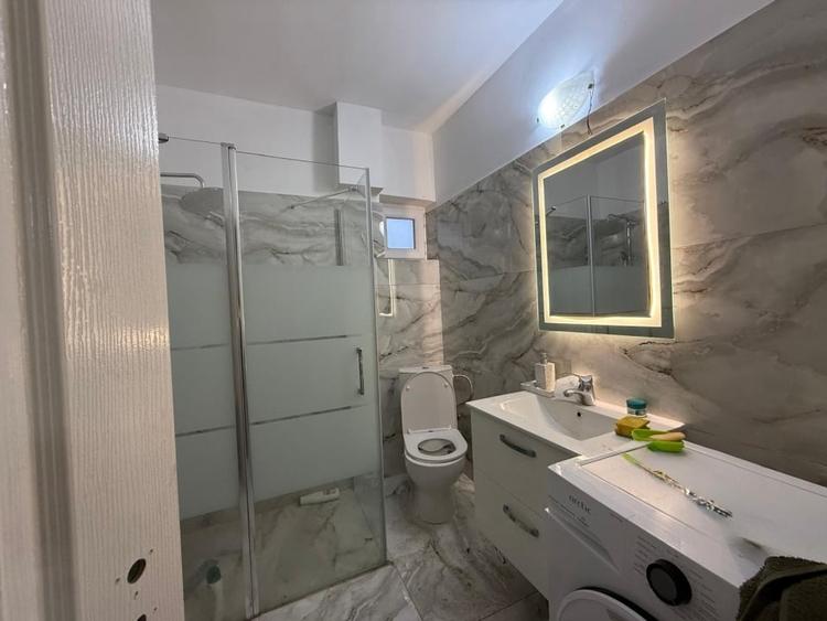 Casa P+M, 375 MP teren, 114,78 MP utili, comuna Malu Mare, zona Damila - 11