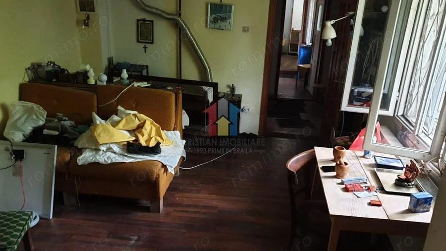 zona Liceu Balcescu Casa caramida+boltari cu teren=158 mp, Deschidere 8,8m - 14