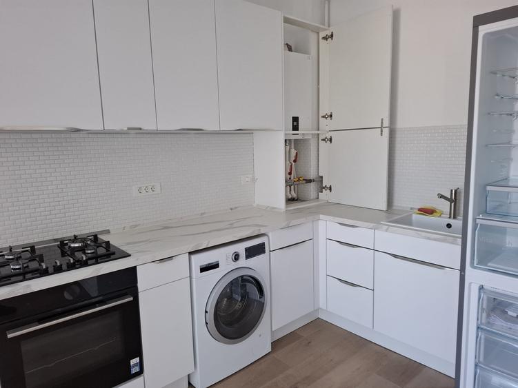 Mamaia Nord- 2 camere cu 1 balcoane 1 terasa de 28mp, loc parcare separat - 5