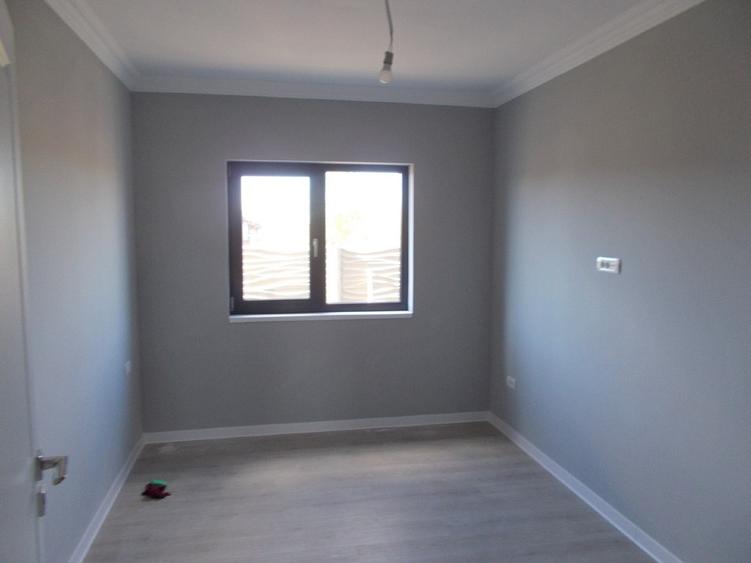 Casa individuala, parter, Mosnita Noua, 4 camere, 500mp teren  - 7