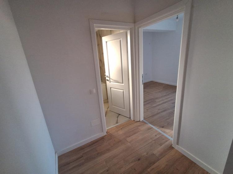 Acte gata - mutare directa - 3 camere la Metrou Aparatorii Patriei Berceni - 11