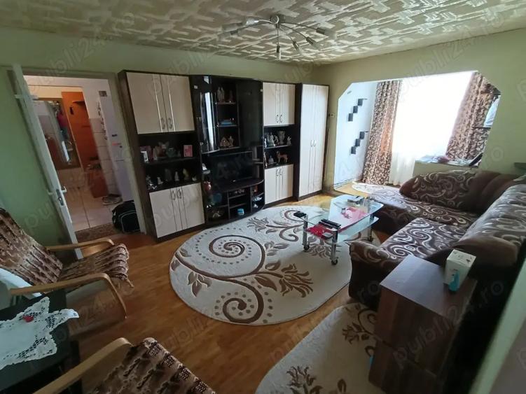 De vanzare apartament 2 camere Micro 5, Hunedoara complet mobilat ?i utilat - 1