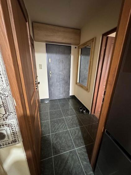 Apartament cu doua camere , zona Rogrius - 3