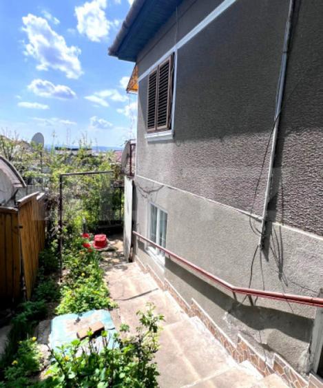 Casa individuala cu 4 camere,120 mp utili,345 mp teren,Blaj - 8