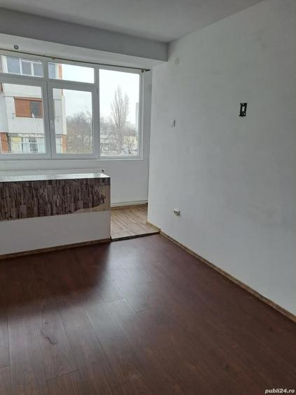 vand apartament doua camere - 4