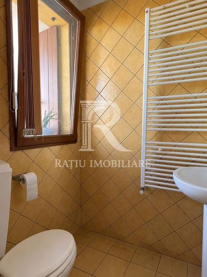 Apartament cu 2 camere decomandat, mobilat în Nojorid