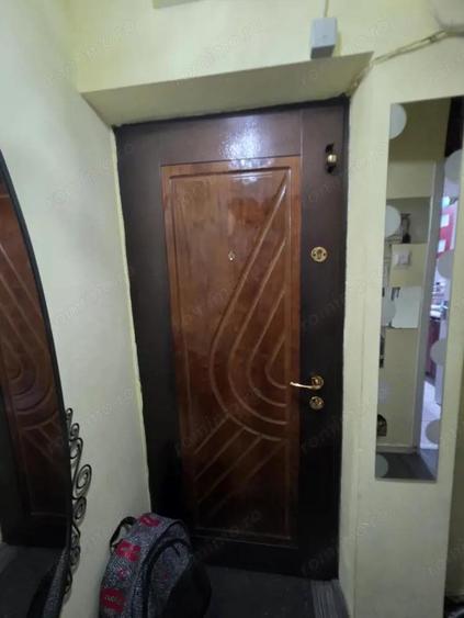 Apartament 3 camere, 52.86 mp, zona Sud - 1