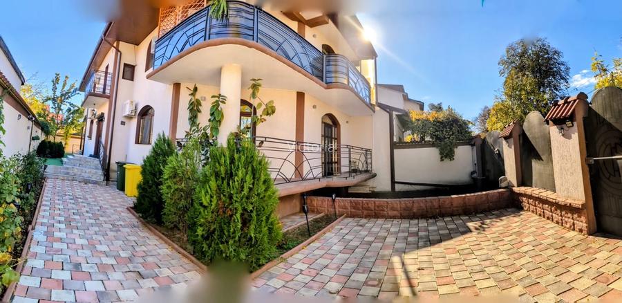 Bazilescu,D+P+E+M,Parc/Metrou-5 min.pe jos,5 camere+garaj subteran+mansarda 80mp