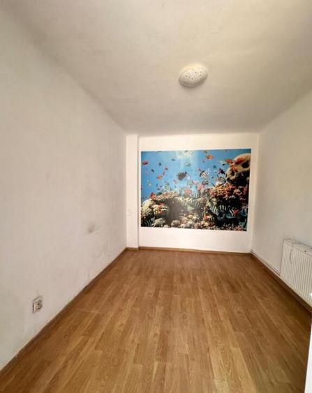 Proprietate 2 corpuri situata in zona Tomis I - 1