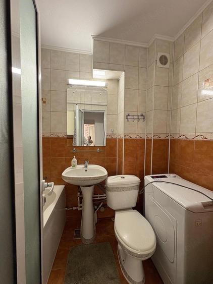 De inchiriat - ap. 3 camere semidecomandat, et. 10, Alexandru ce bun. - 6