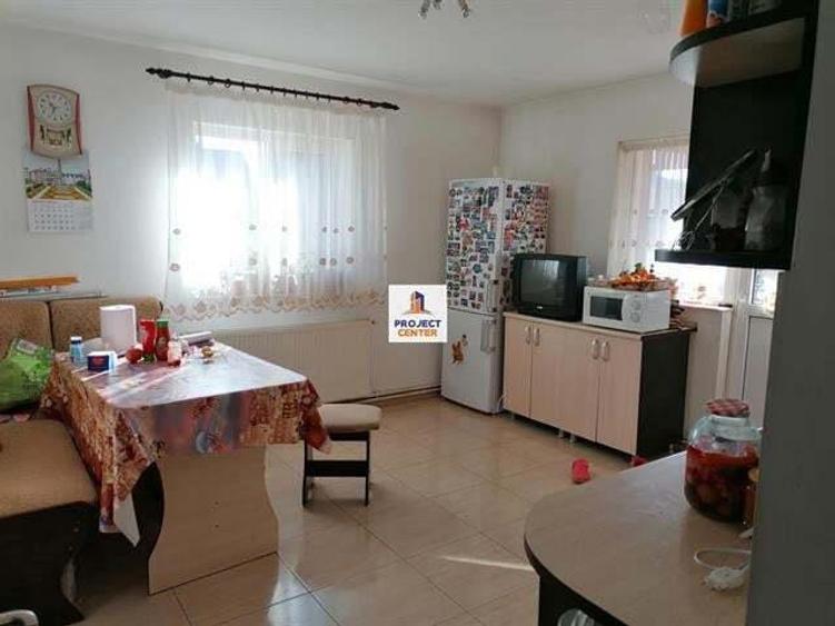 Vila 8 camere, Bradu - 9