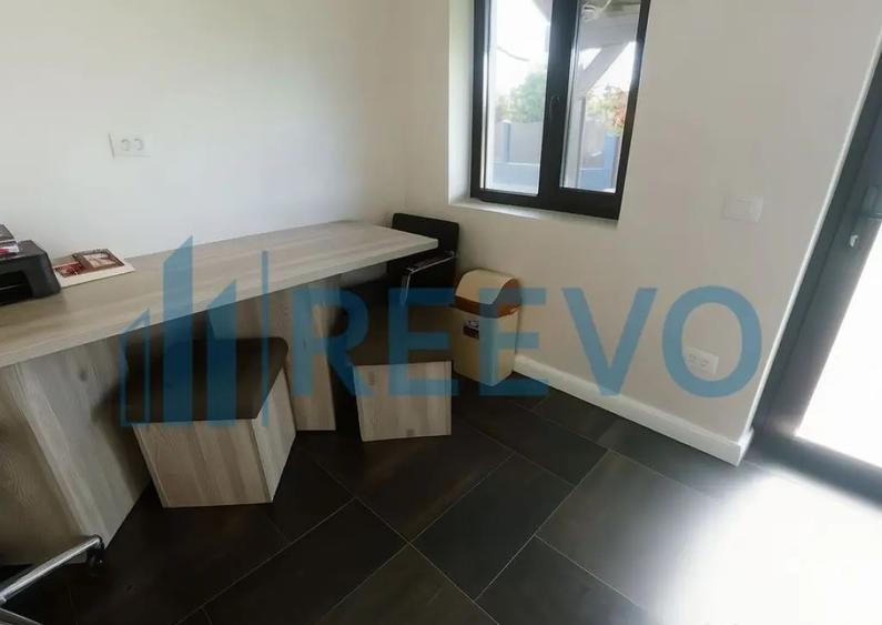 Proprietate pentru investi?ie cu Piscina in Hemeiu? - 5