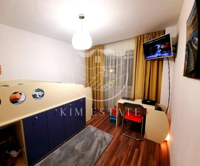 De vanzare apartament 3 camere Casa de Cultura - 4