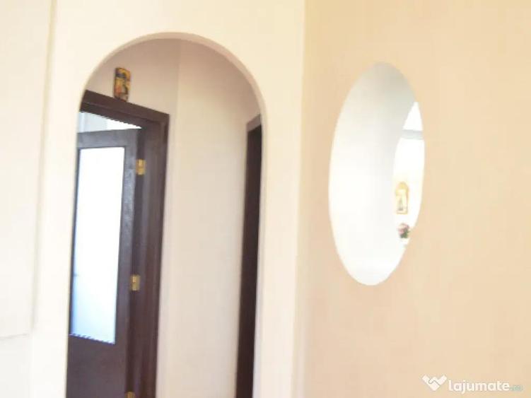 Apartament cu trei camere situat in Busteni - 6