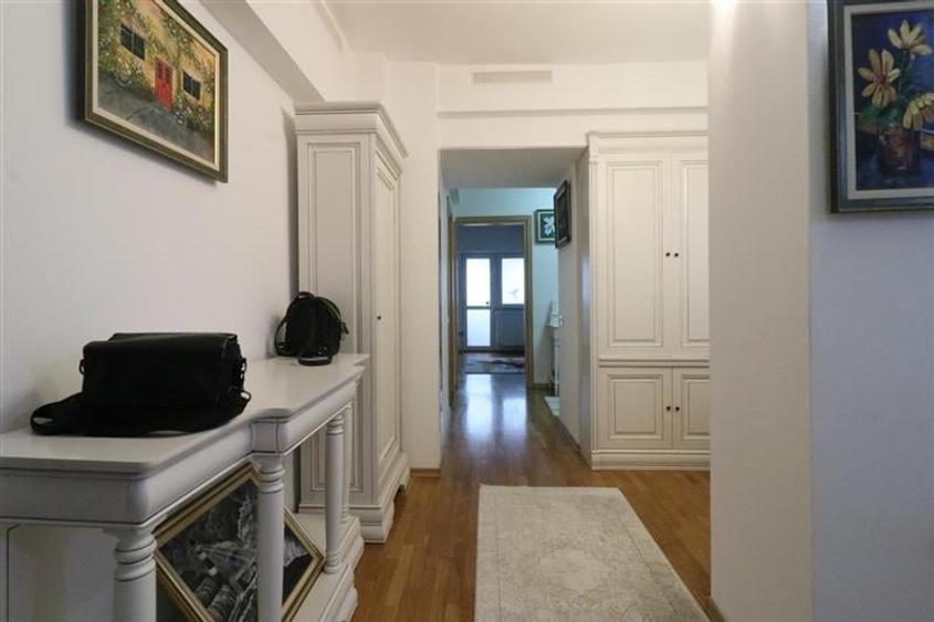 Apartament 3 camere, 2 bai,  Centru Casa de pensii - 19