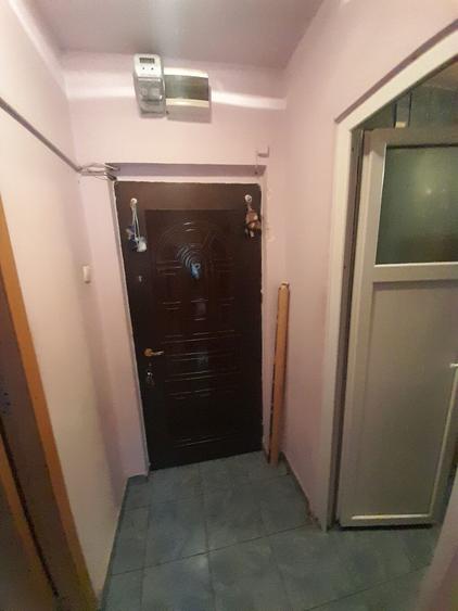 Doua camere mobilat - 7