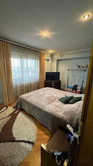 Apartament ultrafinisat, mobilat si utilat situat in zona C.R.Vivu - 5