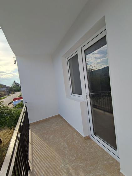 Vand apartament 2 camere, et.1 - 3