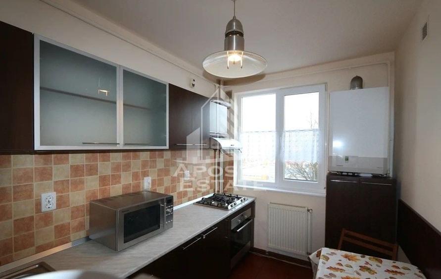 Apartament cu 2 camere, zona Complex Studentesc, Centrala Proprie - 4