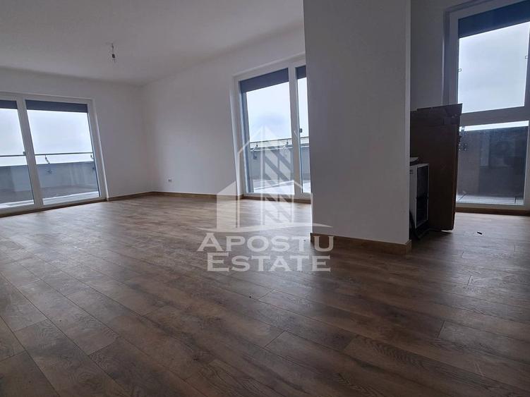 Penthouse exclusivist 3 camere, 178 mp, terasa 56 mp - 2