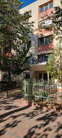 Policlinica Titan- metrou - 15