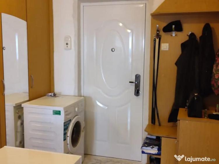 Apartament cu 1 camera ,decomandat , mobilat si renovat rece - 3