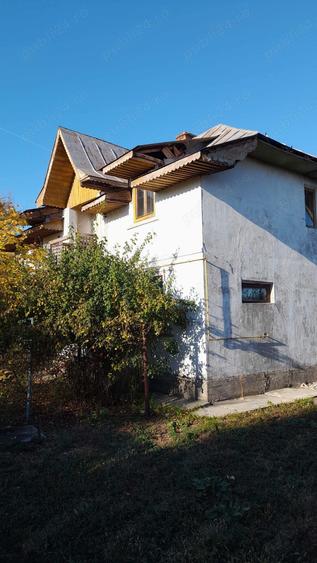 Proprietar casa P+ 1 E com.Mozaceni Deal, jud. Arges,centru - 1