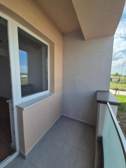 Apartament de vanzare, cu 3 camere, 70 mp, zona Ansamblul Vest Residence - 20