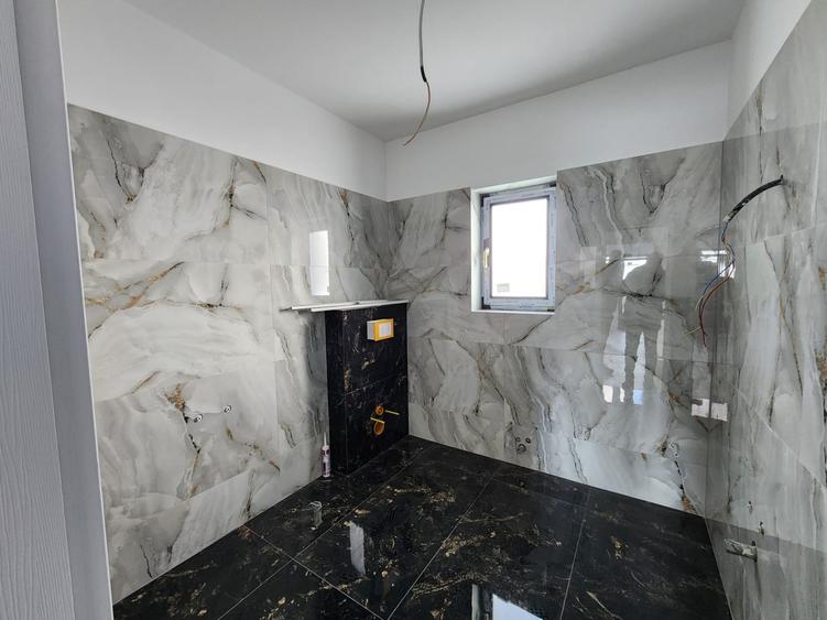 CASA INDIVIDUALA , 4 CAMERE, 2 BAI , BECI , MIROSLAVA - 4