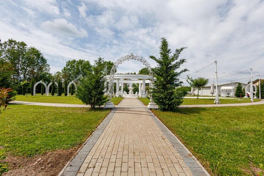 Complex pensiune, sala evenimente, restaurant, terase, gradini - langa Timisoara - 10