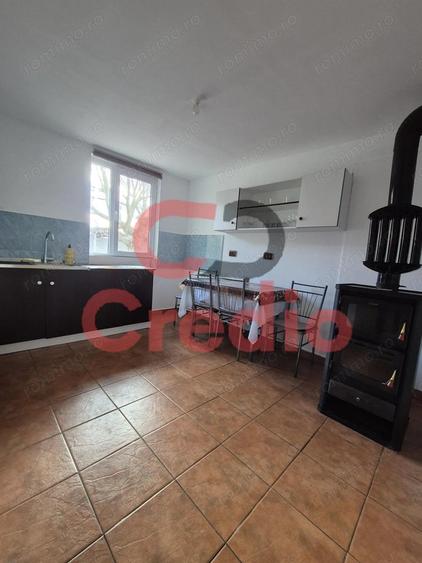 1200mp teren, casa cu 2 corpuri-asfalt, utilitati, locatie buna - 17